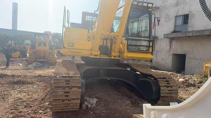 Used komatsu PC400-7 Model Excavator Second Hand Machine Popular Brand Japan komatsu Hydraulic Machinery - Lintekskavaator: pilt 3 Used komatsu PC400-7 Model Excavator Second Hand Machine Popular Brand Japan komatsu Hydraulic Machinery - Lintekskavaator: pilt 3