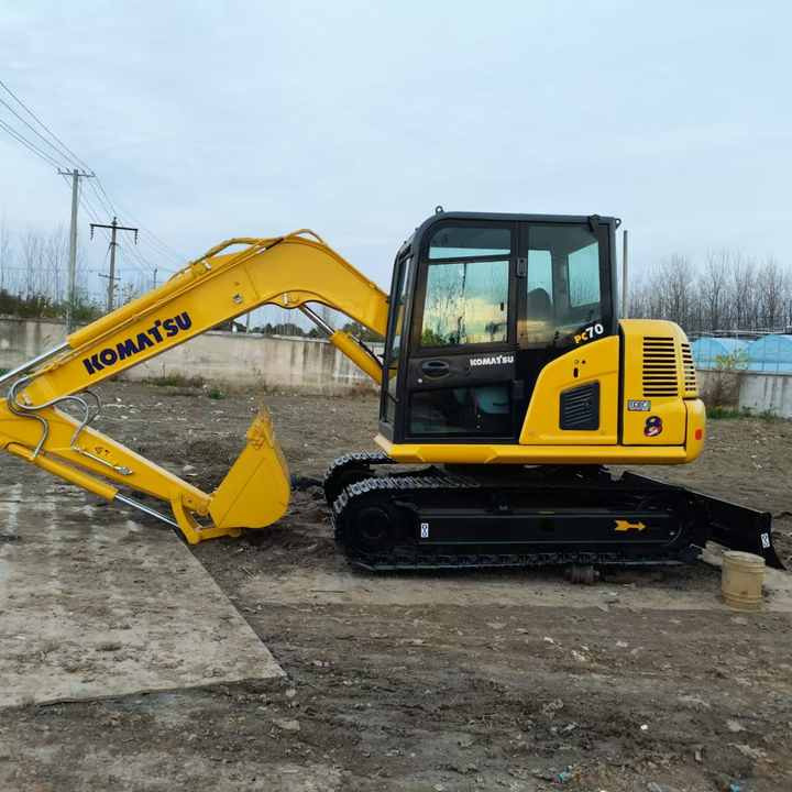 Used komatsu PC70-8 Model Excavator Second Hand Machine Popular Brand Korean komatsu Hydraulic Machinery - Ekskavaator: pilt 1 Used komatsu PC70-8 Model Excavator Second Hand Machine Popular Brand Korean komatsu Hydraulic Machinery - Ekskavaator: pilt 1