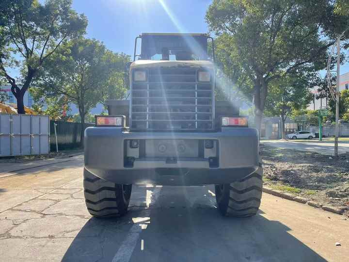 Used komatsu Wa320-5 Wheel Loader Second Hand Machine Popular Brand komatsu Hydraulic Machinery - Rataslaadur: pilt 5 Used komatsu Wa320-5 Wheel Loader Second Hand Machine Popular Brand komatsu Hydraulic Machinery - Rataslaadur: pilt 5