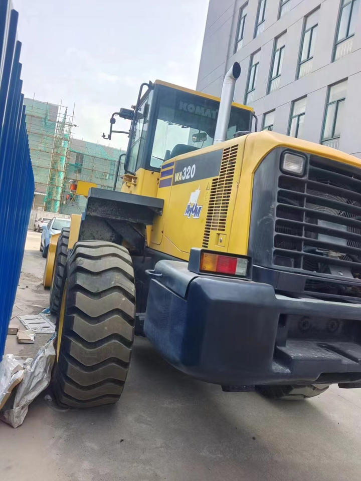 Komatsu wa320-5 - Rataslaadur: pilt 2 Komatsu wa320-5 - Rataslaadur: pilt 2