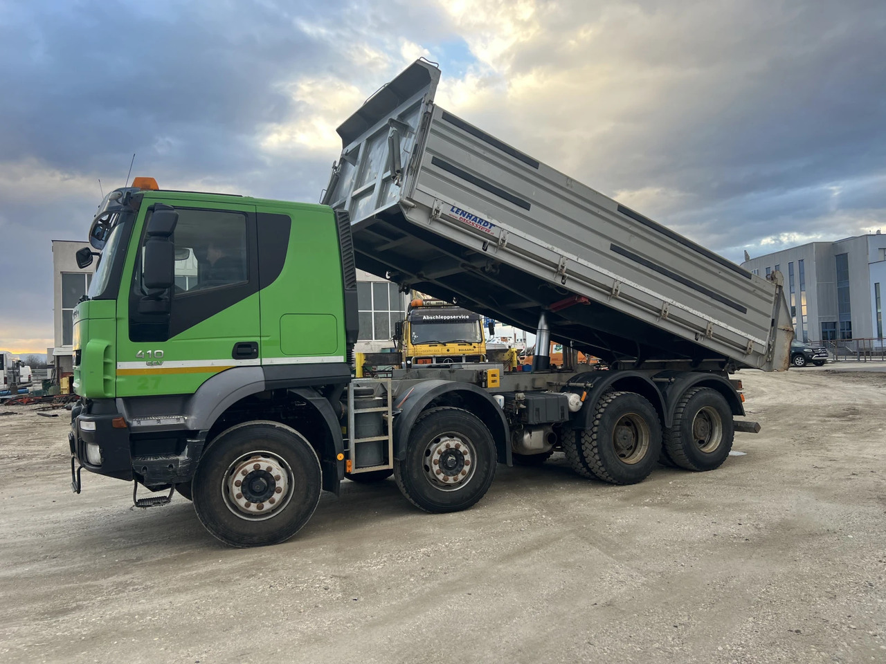 Iveco Trakker 8х4, Нов внос - Kallurauto: pilt 5 Iveco Trakker 8х4, Нов внос - Kallurauto: pilt 5