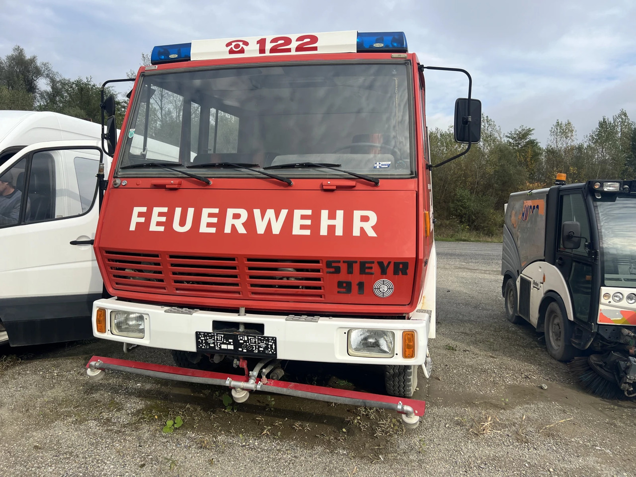 Steyr 791 4х4, 27000 км.Водоноска, FEUERWEHR, - Tuletõrjeauto: pilt 4 Steyr 791 4х4, 27000 км.Водоноска, FEUERWEHR, - Tuletõrjeauto: pilt 4