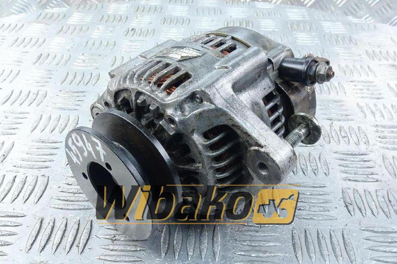 Alternator Cummins C6008611611 - Generaator - Ehitusmasinad: pilt 1 Alternator Cummins C6008611611 - Generaator - Ehitusmasinad: pilt 1