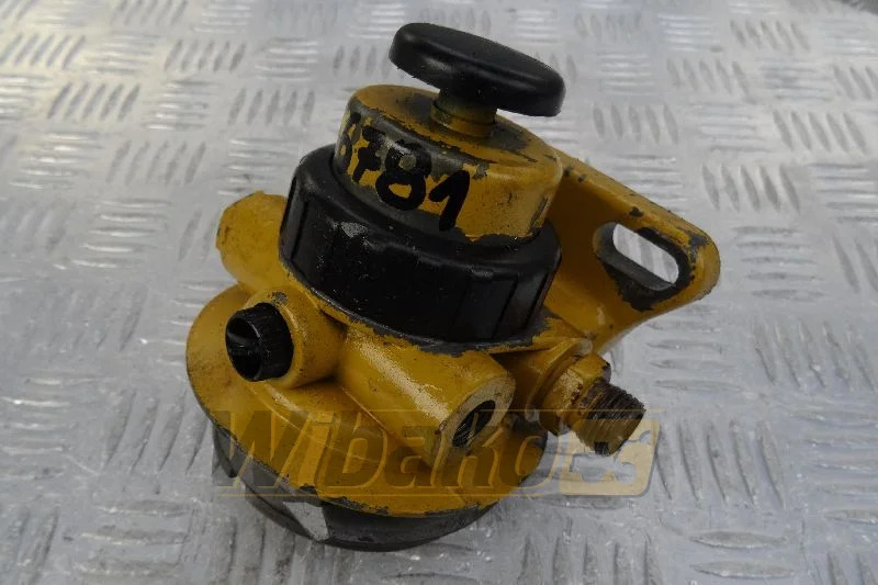Caterpillar 138-3097 - Kütusefilter - Ehitusmasinad: pilt 1 Caterpillar 138-3097 - Kütusefilter - Ehitusmasinad: pilt 1