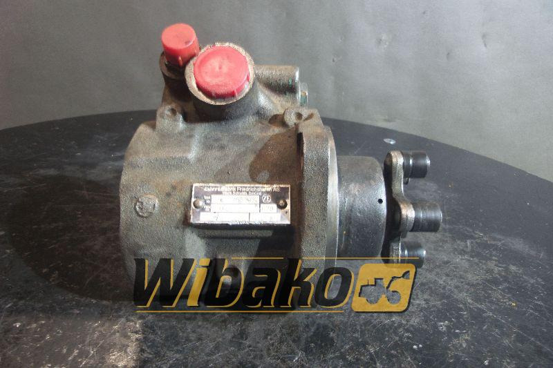 Gear pump ZF 7677955105 - Hüdrauliline pump - Ehitusmasinad: pilt 1 Gear pump ZF 7677955105 - Hüdrauliline pump - Ehitusmasinad: pilt 1