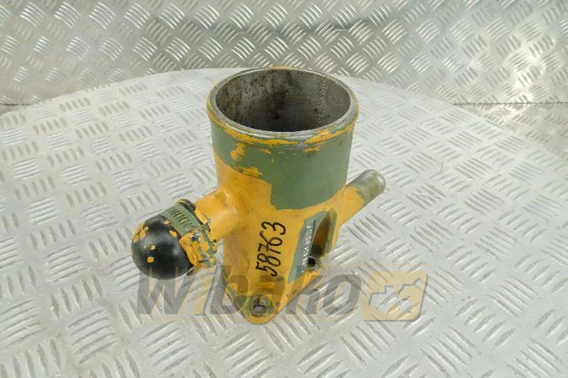 Mercedes 4011410557 - Sisselaskekollektor - Ehitusmasinad: pilt 1 Mercedes 4011410557 - Sisselaskekollektor - Ehitusmasinad: pilt 1