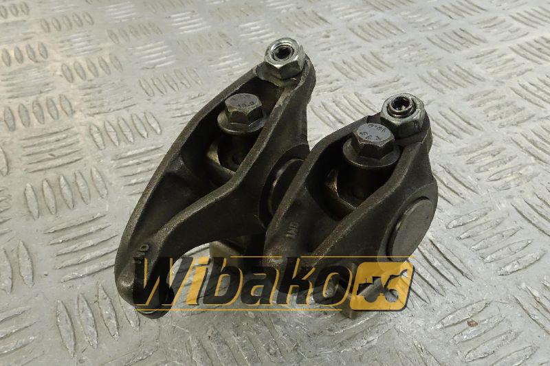 Rocker arm Cummins 3941937 - Mootori pea - Ehitusmasinad: pilt 1 Rocker arm Cummins 3941937 - Mootori pea - Ehitusmasinad: pilt 1