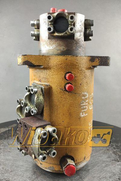 Swing joint (Svivel joint) Furukawa 645 - Jõuülekanne - Ehitusmasinad: pilt 1 Swing joint (Svivel joint) Furukawa 645 - Jõuülekanne - Ehitusmasinad: pilt 1
