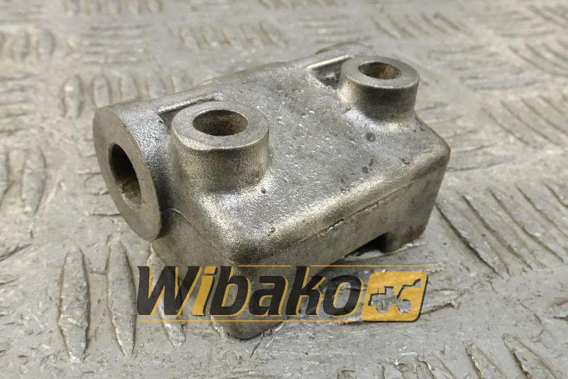 Wspornik alternatora Iveco 4600128 - Generaator - Ehitusmasinad: pilt 1 Wspornik alternatora Iveco 4600128 - Generaator - Ehitusmasinad: pilt 1