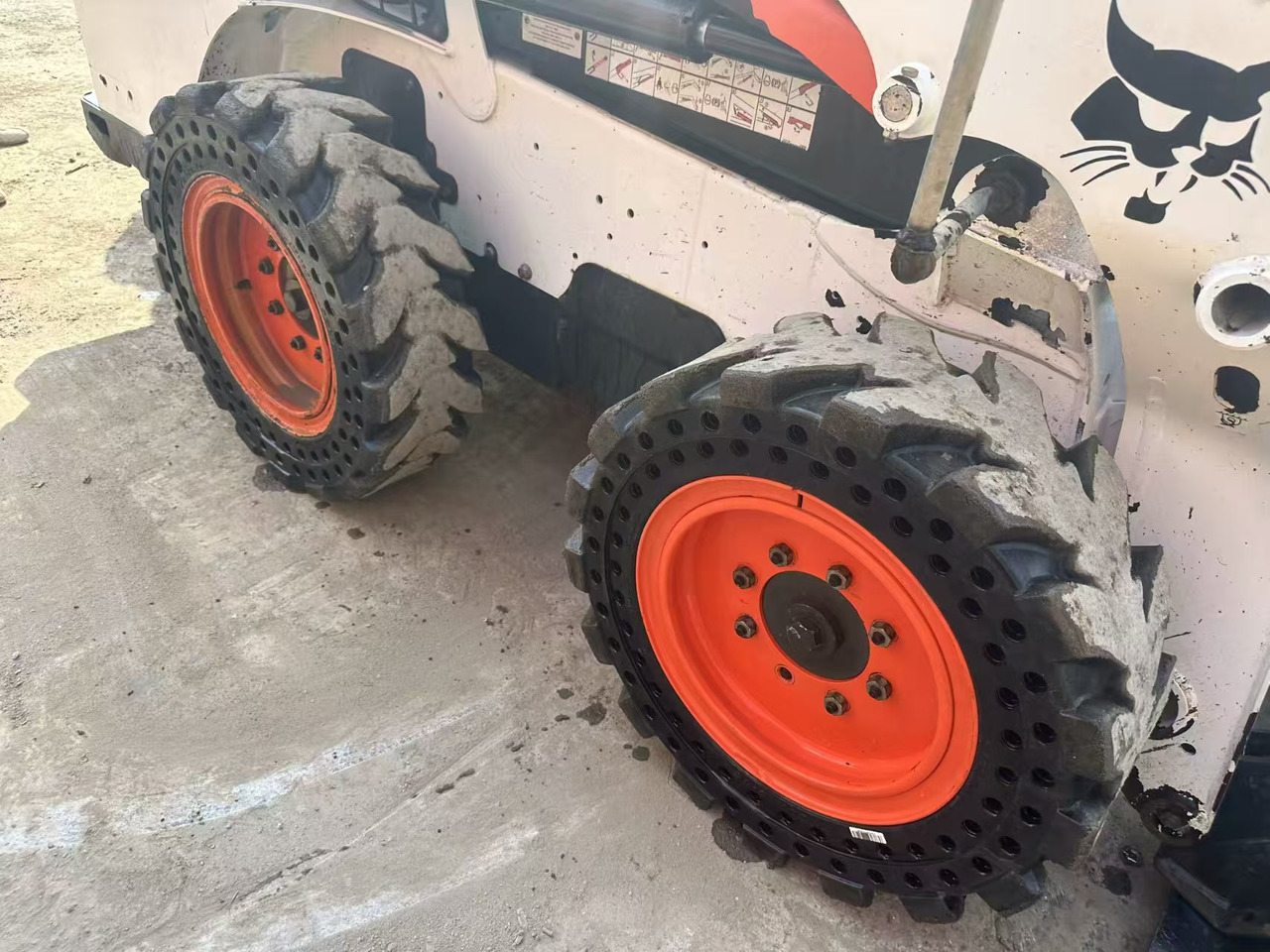 BOBCAT s550 - Rataslaadur: pilt 3 BOBCAT s550 - Rataslaadur: pilt 3