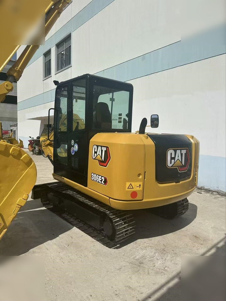 CATERPILLAR 306E2 - Lintekskavaator: pilt 1 CATERPILLAR 306E2 - Lintekskavaator: pilt 1