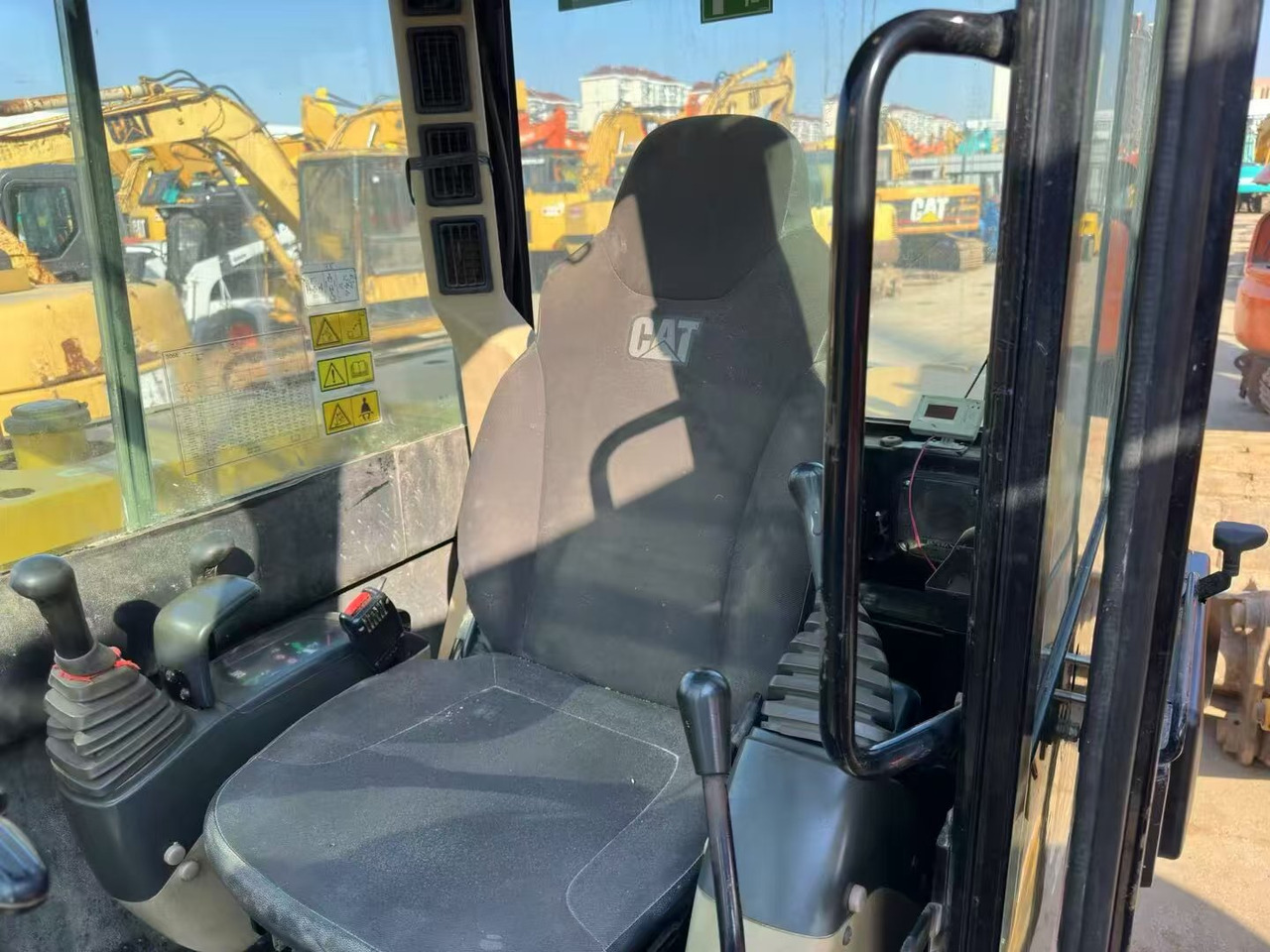 CATERPILLAR 307D - Lintekskavaator: pilt 4 CATERPILLAR 307D - Lintekskavaator: pilt 4