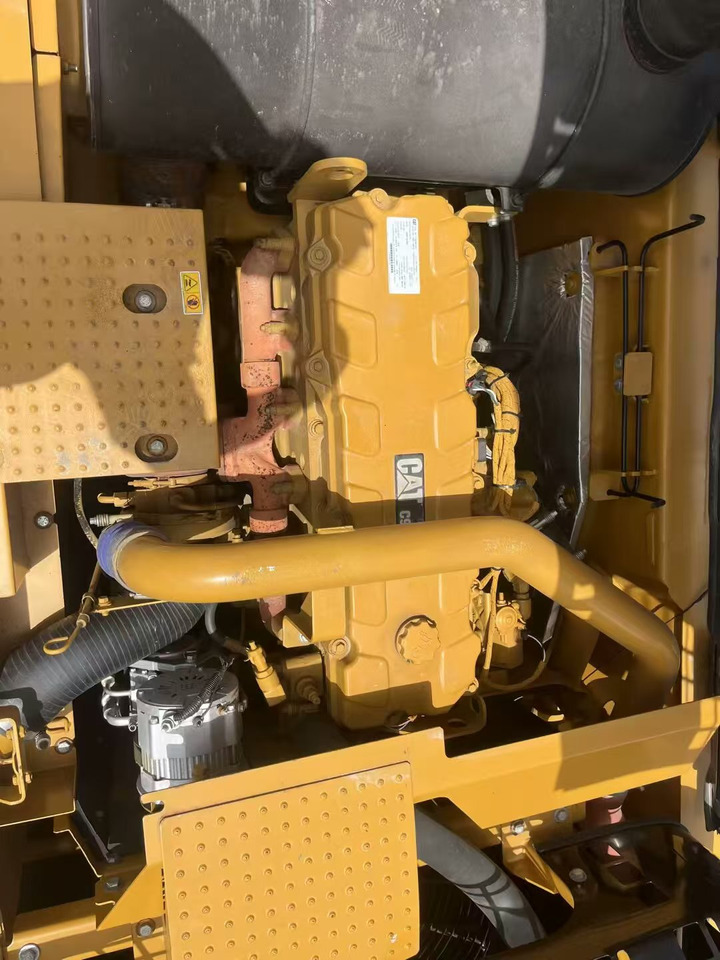 CATERPILLAR 330D2 - Lintekskavaator: pilt 2 CATERPILLAR 330D2 - Lintekskavaator: pilt 2