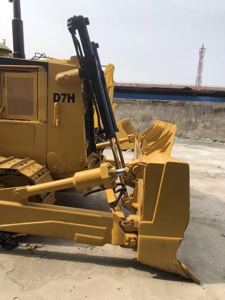 Buldooser CATERPILLAR D7H: pilt 6