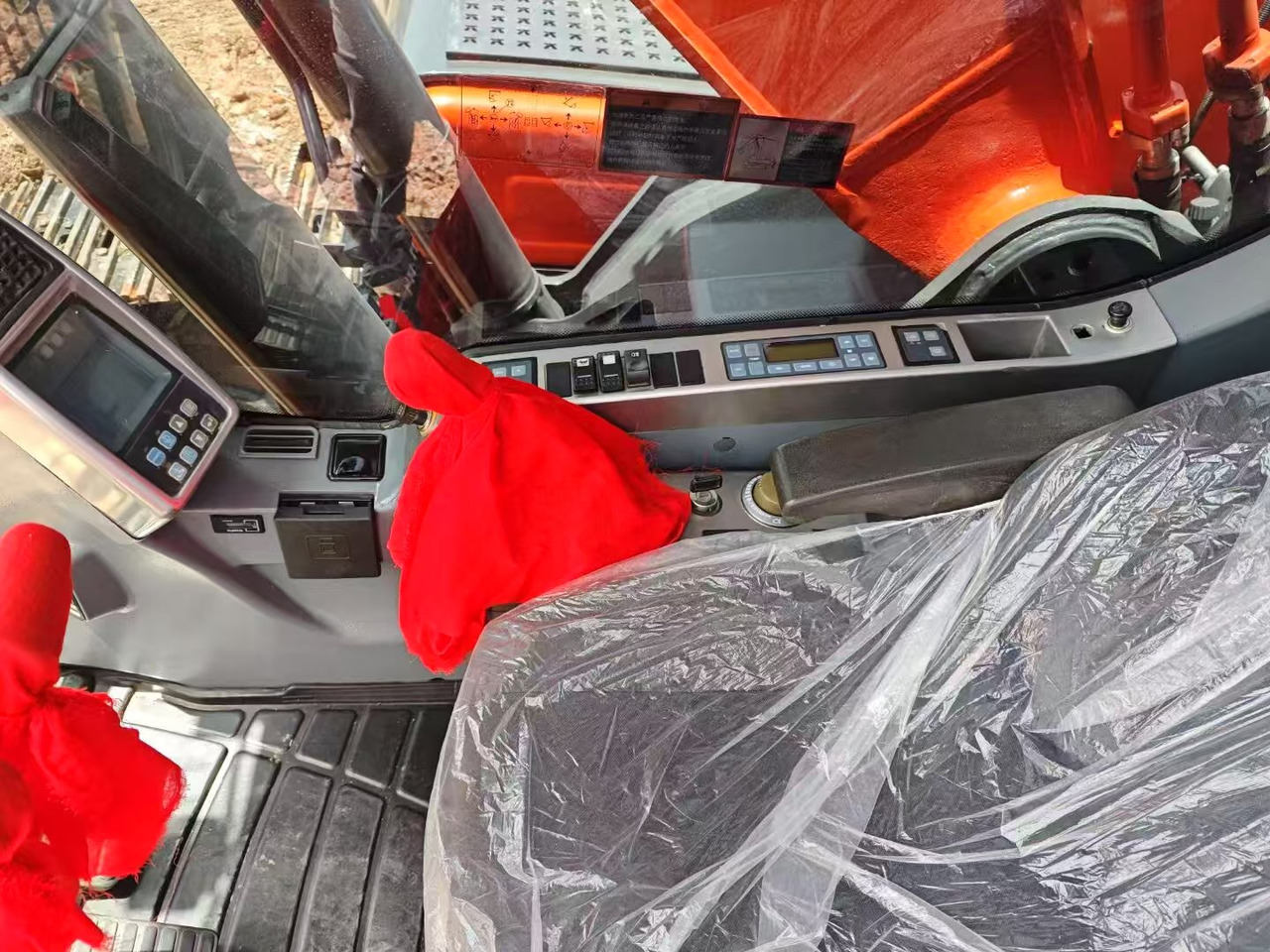 DOOSAN DX300 - Lintekskavaator: pilt 5 DOOSAN DX300 - Lintekskavaator: pilt 5
