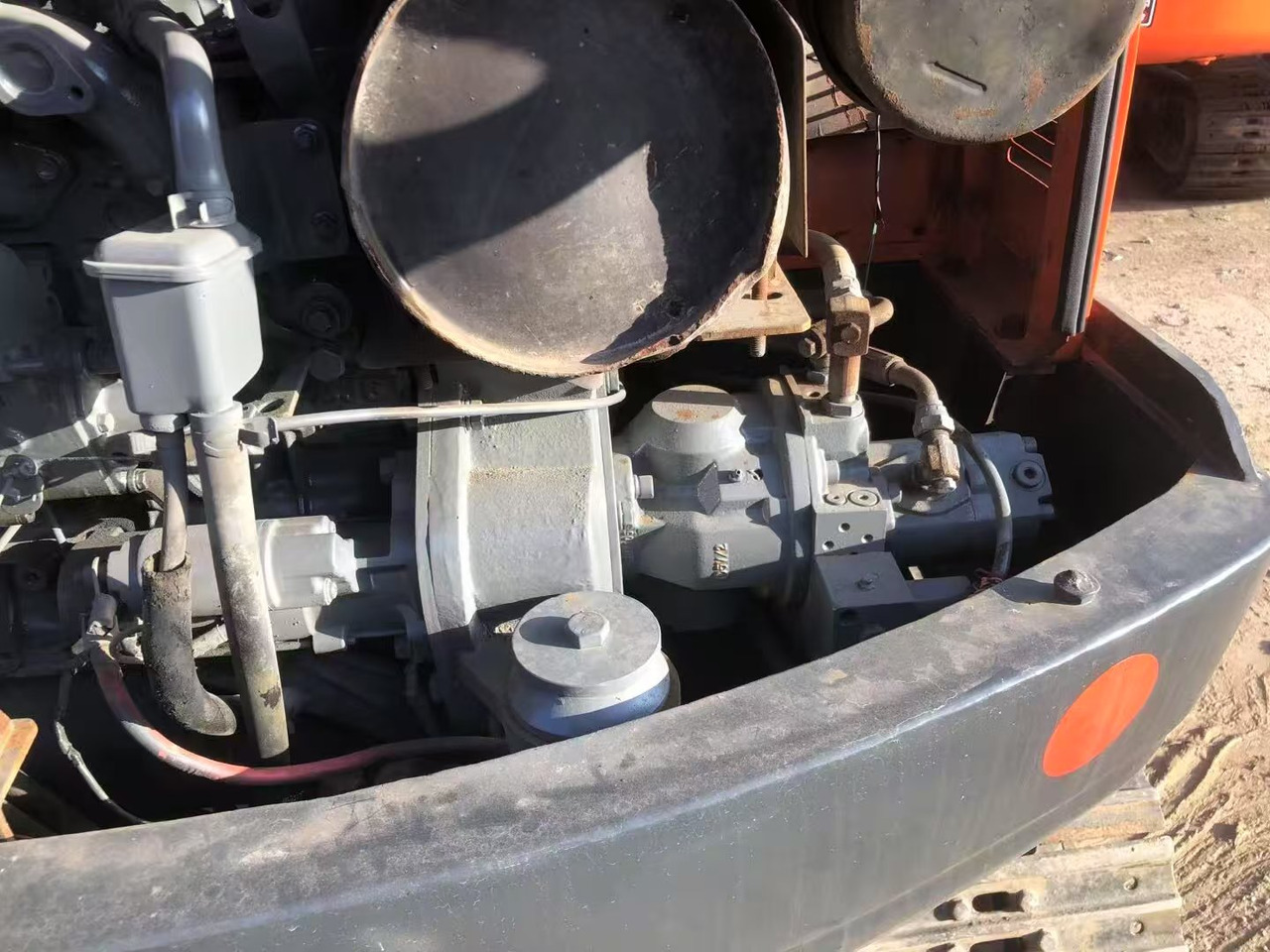 DOOSAN DX55-9C - Lintekskavaator: pilt 2 DOOSAN DX55-9C - Lintekskavaator: pilt 2