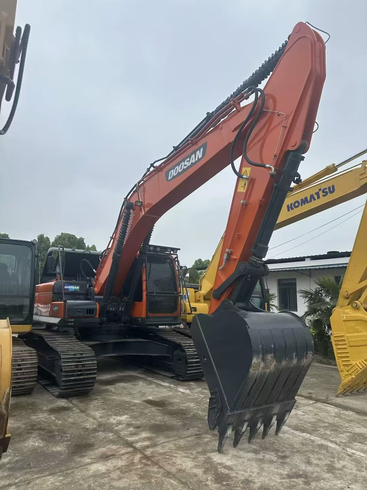 Doosan DX225LC-9C - Lintekskavaator: pilt 5 Doosan DX225LC-9C - Lintekskavaator: pilt 5