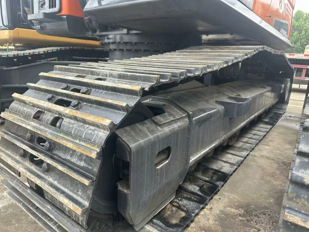 Doosan DX225LC-9C - Lintekskavaator: pilt 2 Doosan DX225LC-9C - Lintekskavaator: pilt 2