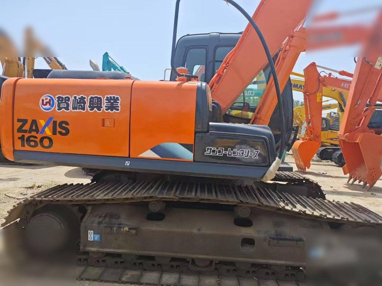 HITACHI EX160 LC - Lintekskavaator: pilt 1 HITACHI EX160 LC - Lintekskavaator: pilt 1