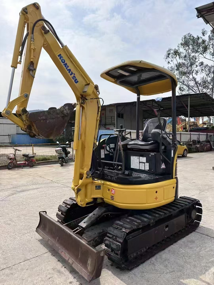 KOMATSU 2-ton - Miniekskavaator: pilt 3 KOMATSU 2-ton - Miniekskavaator: pilt 3