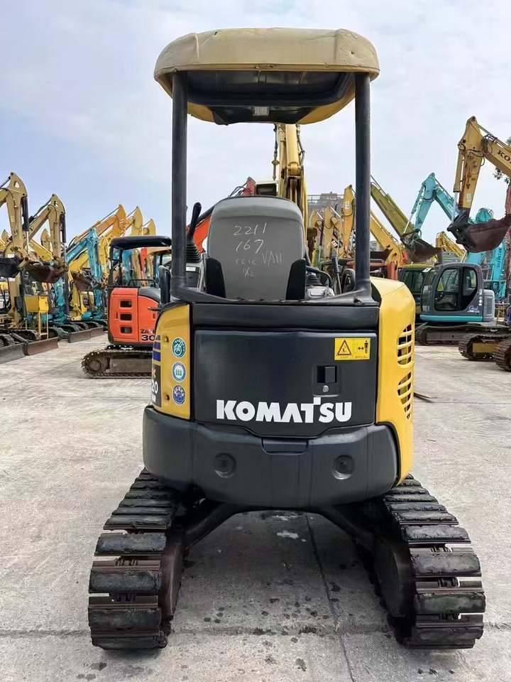 KOMATSU 2-ton - Miniekskavaator: pilt 2 KOMATSU 2-ton - Miniekskavaator: pilt 2