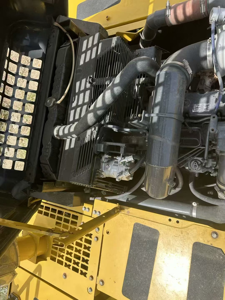 KOMATSU 350 - Lintekskavaator: pilt 3 KOMATSU 350 - Lintekskavaator: pilt 3