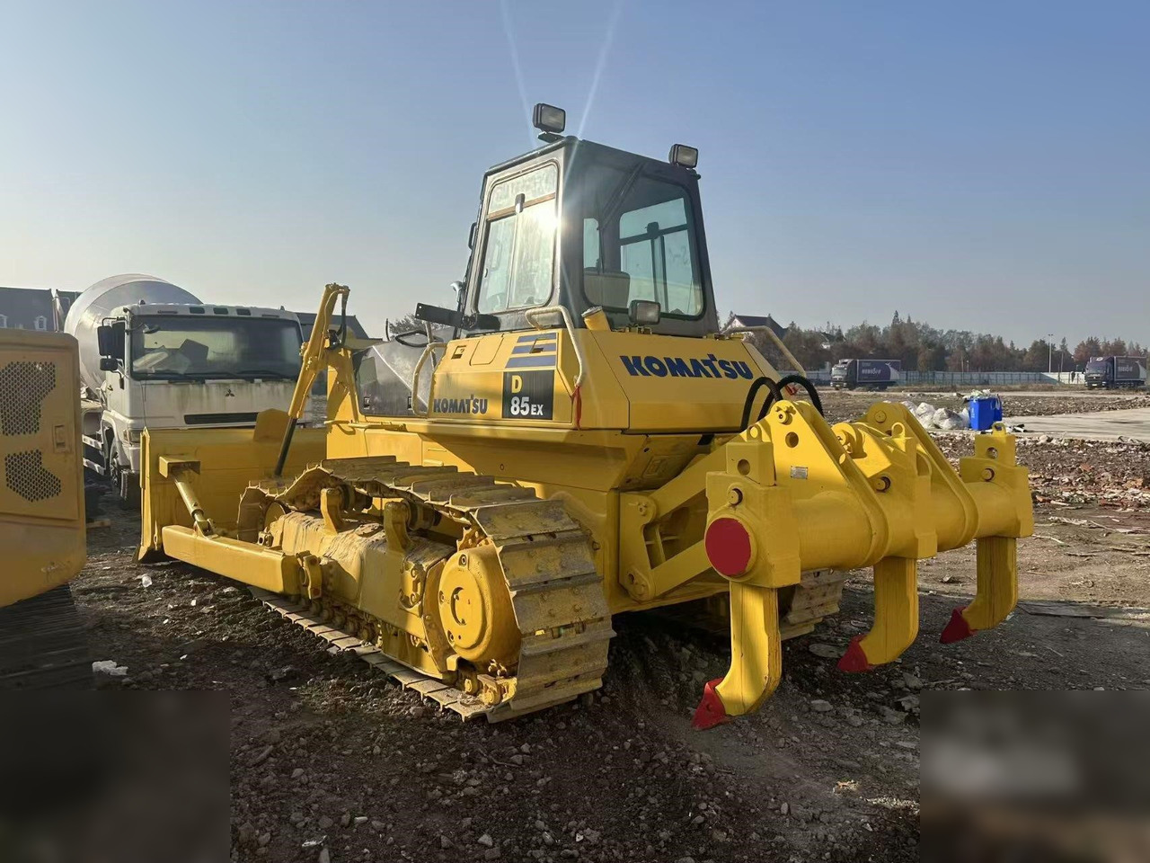KOMATSU D85EX-18 - Buldooser: pilt 2 KOMATSU D85EX-18 - Buldooser: pilt 2