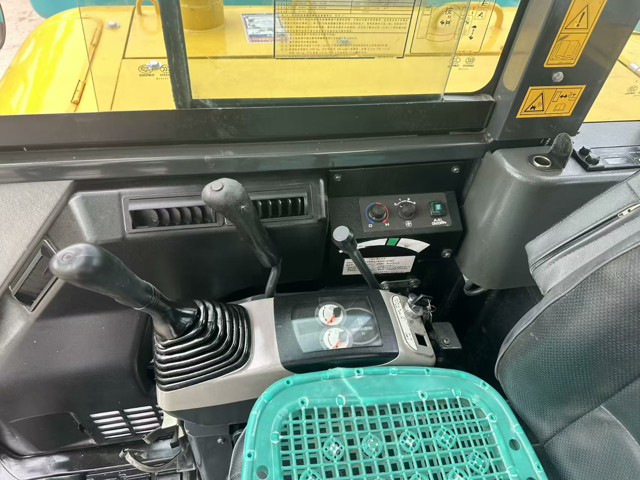 KOMATSU PC58 - Miniekskavaator: pilt 5 KOMATSU PC58 - Miniekskavaator: pilt 5