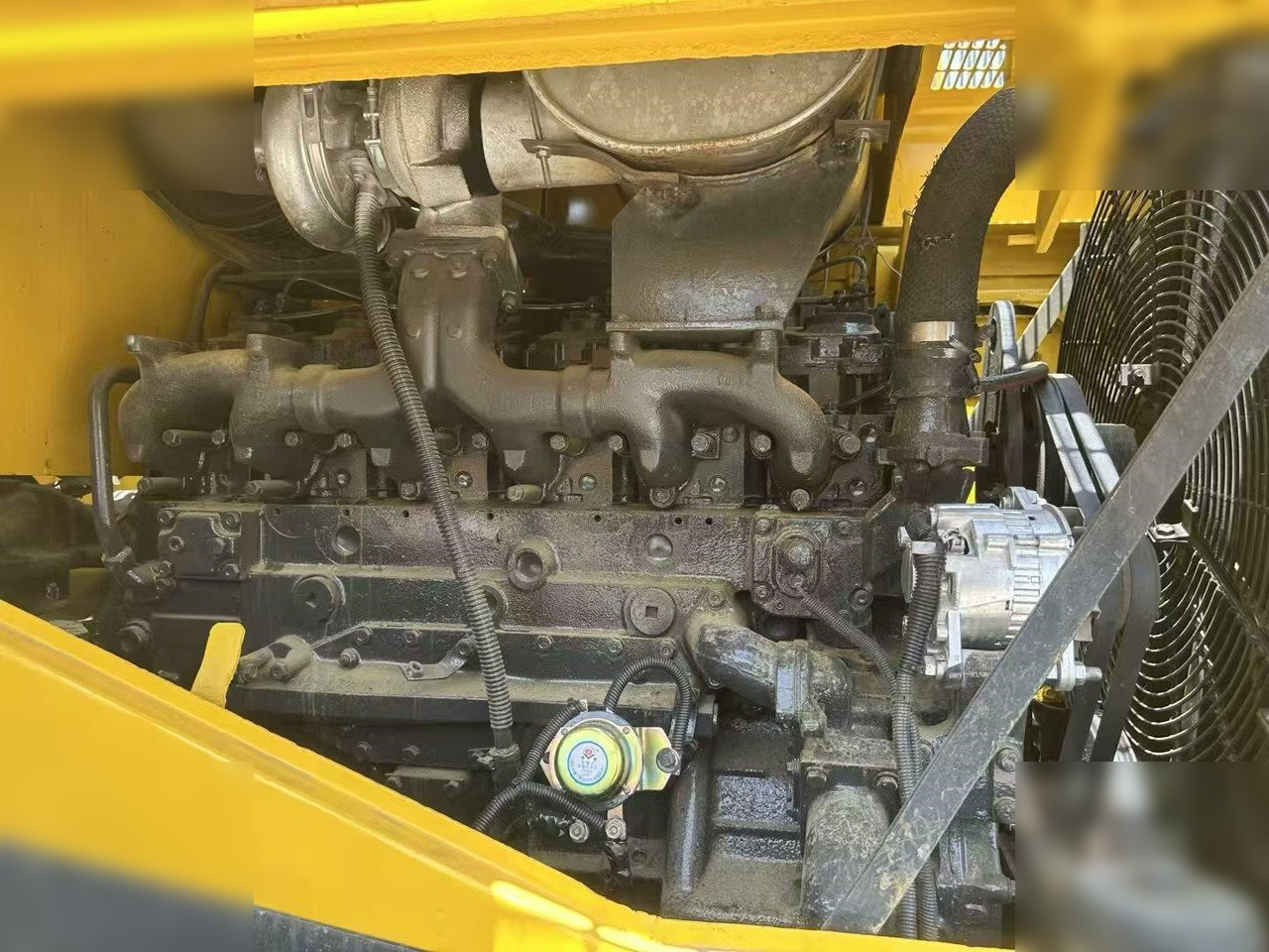 KOMATSU WA470-3 - Rataslaadur: pilt 2 KOMATSU WA470-3 - Rataslaadur: pilt 2