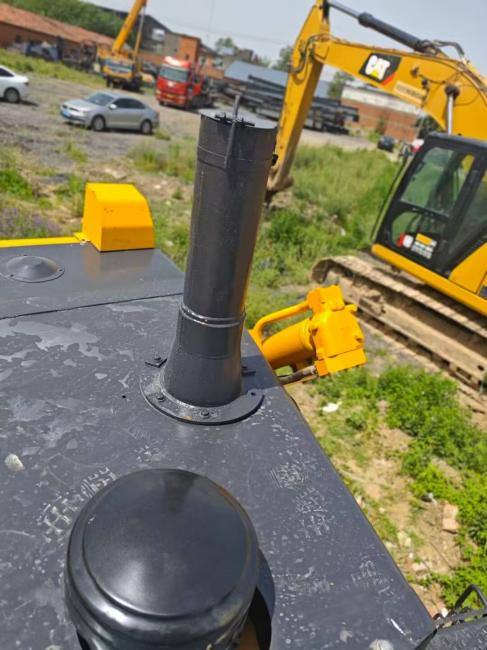 Buldooser SHANTUI SD22: pilt 10