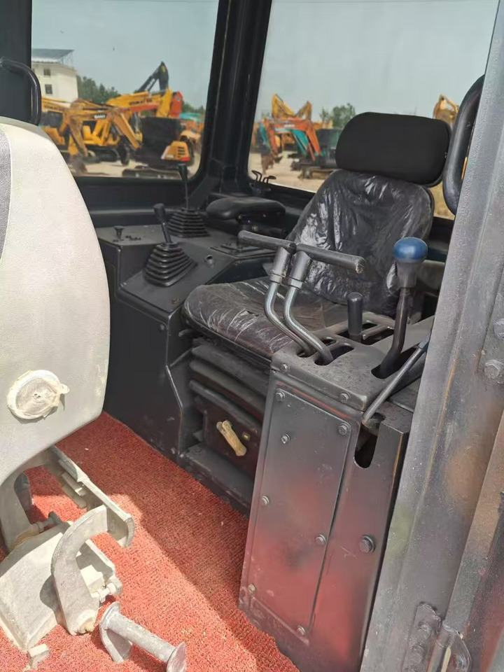 SHANTUI SD22 - Buldooser: pilt 2 SHANTUI SD22 - Buldooser: pilt 2