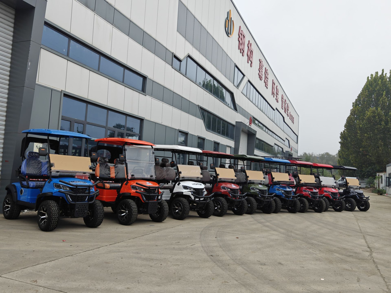 MAYTOP HIGHTOP MF Golf Cart with Electric or Petrol engine 2-8seats - Linnaliini buss: pilt 1 MAYTOP HIGHTOP MF Golf Cart with Electric or Petrol engine 2-8seats - Linnaliini buss: pilt 1