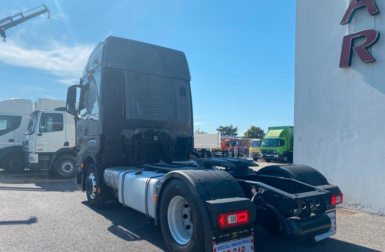 IVECO S-WAY 480 TRATTORE STRADALE FULL PNEUMATICO - Sadulveok: pilt 3 IVECO S-WAY 480 TRATTORE STRADALE FULL PNEUMATICO - Sadulveok: pilt 3