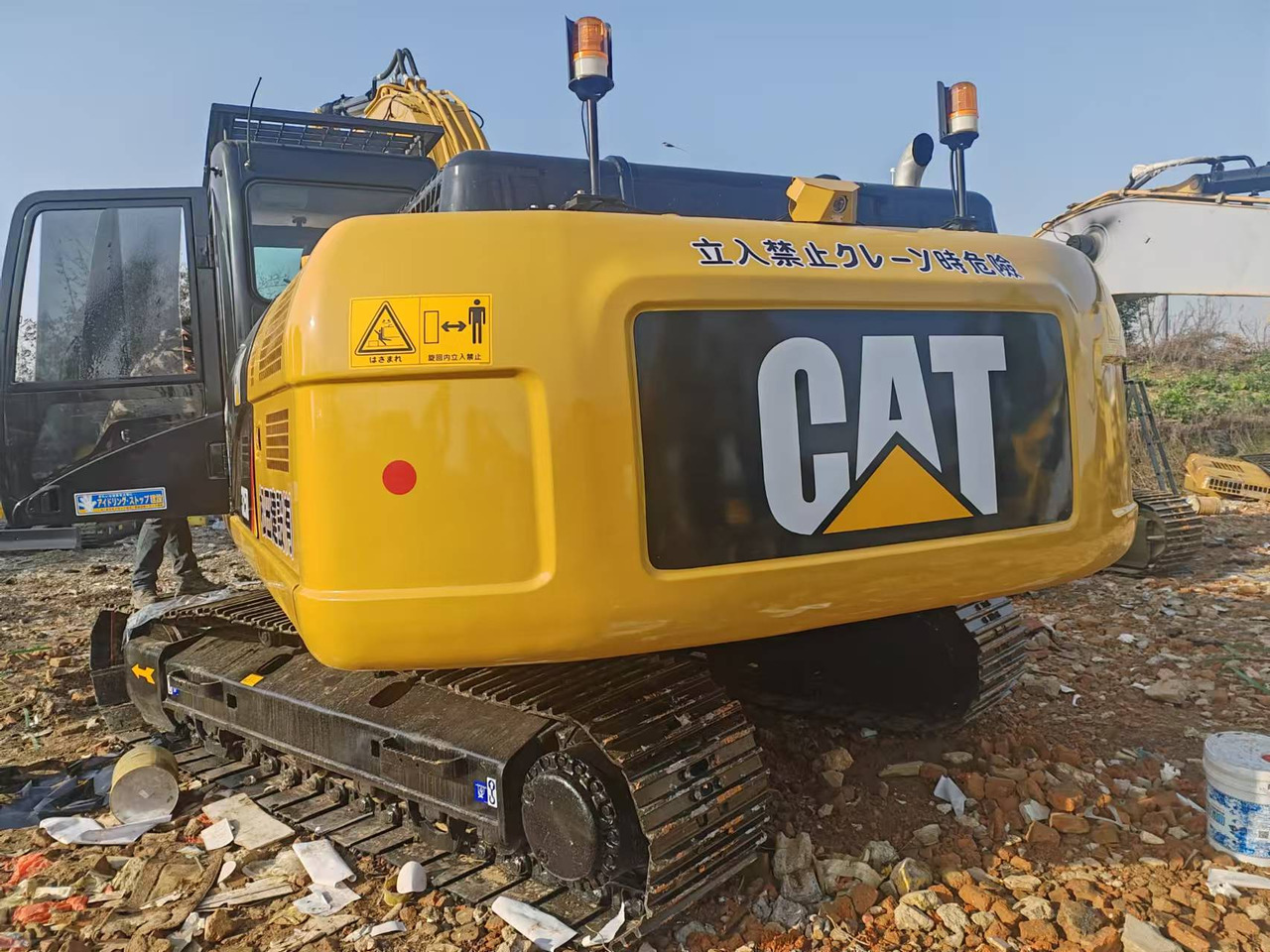 CATERPILLAR Used Digger CAT 323DL Construction Machinery Construction Digger Used CAT 323DL Cheap Excavator - Lintekskavaator: pilt 5 CATERPILLAR Used Digger CAT 323DL Construction Machinery Construction Digger Used CAT 323DL Cheap Excavator - Lintekskavaator: pilt 5