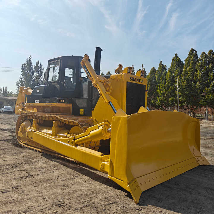 China Famous Brand Shantui Used Sahntui Sd32 Crawler Bulldozer Superior Performance Strong Power Low Price for Sale - Buldooser: pilt 1 China Famous Brand Shantui Used Sahntui Sd32 Crawler Bulldozer Superior Performance Strong Power Low Price for Sale - Buldooser: pilt 1