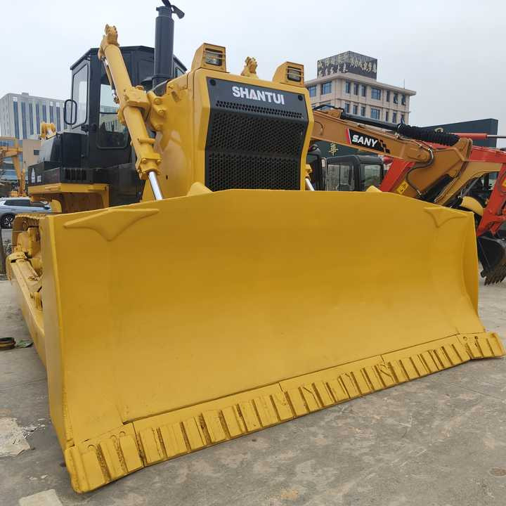 China Famous Brand Shantui Used Sahntui Sd32 Crawler Bulldozer Superior Performance Strong Power Low Price for Sale - Buldooser: pilt 3 China Famous Brand Shantui Used Sahntui Sd32 Crawler Bulldozer Superior Performance Strong Power Low Price for Sale - Buldooser: pilt 3