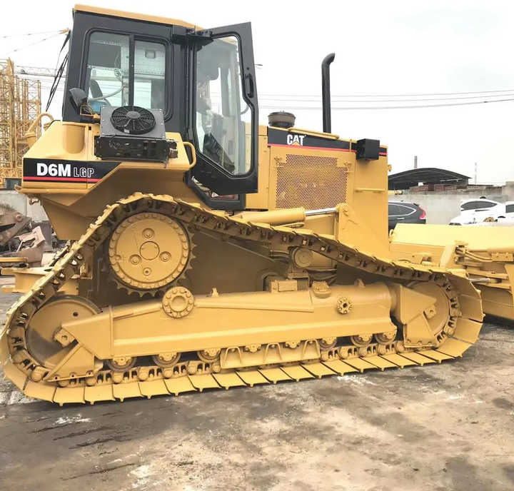 Good Condition D6m Mini Bulldozer New Crawler Bulldozer with Parts Price Bulldozers - Buldooser: pilt 2 Good Condition D6m Mini Bulldozer New Crawler Bulldozer with Parts Price Bulldozers - Buldooser: pilt 2