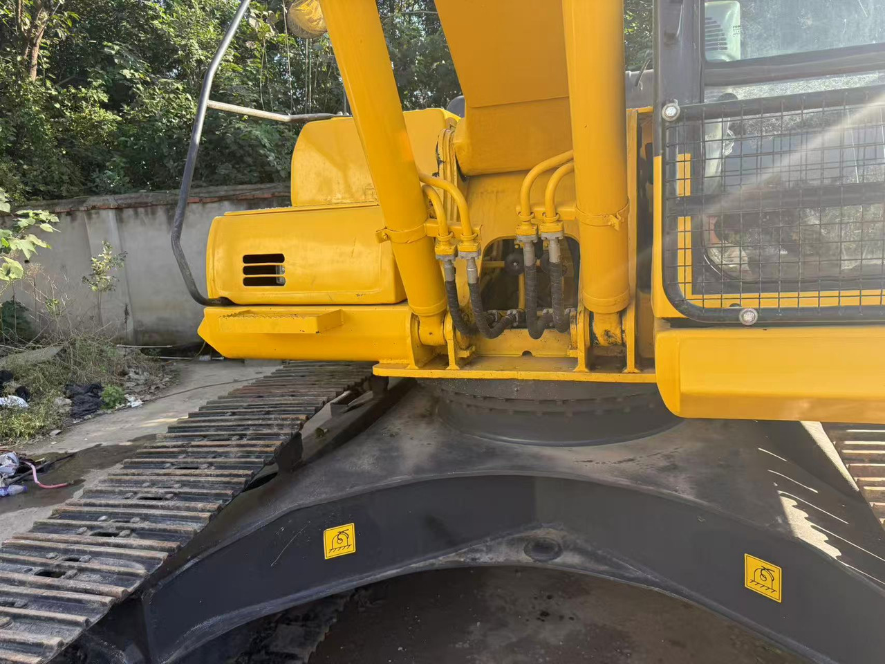 KOMATSU Used Good Quality Japan Original PC210-8 in Good Condition PC210-8 Komatsu - Lintekskavaator: pilt 4 KOMATSU Used Good Quality Japan Original PC210-8 in Good Condition PC210-8 Komatsu - Lintekskavaator: pilt 4