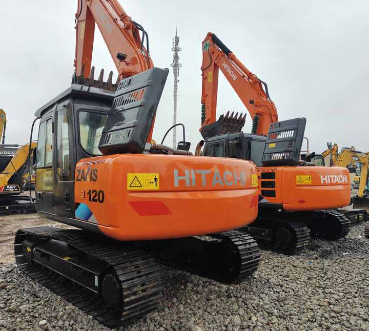 Original Hitachi ZX120 Crawler Excavator Low Hours Perfect for Various Projects Available Used Excavators for Sale - Lintekskavaator: pilt 2 Original Hitachi ZX120 Crawler Excavator Low Hours Perfect for Various Projects Available Used Excavators for Sale - Lintekskavaator: pilt 2