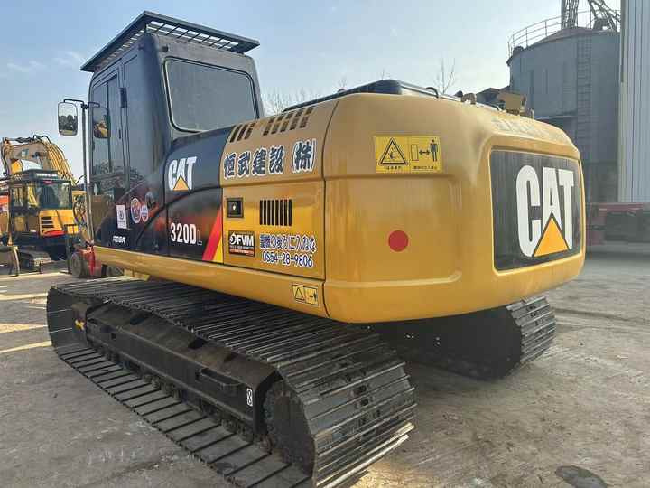 Original Made Used Cat 320D Crawler Caterpillar Excavator Hydraulic Machine Caterpillar Digger Cat 320d Used Excavators - Lintekskavaator: pilt 2 Original Made Used Cat 320D Crawler Caterpillar Excavator Hydraulic Machine Caterpillar Digger Cat 320d Used Excavators - Lintekskavaator: pilt 2