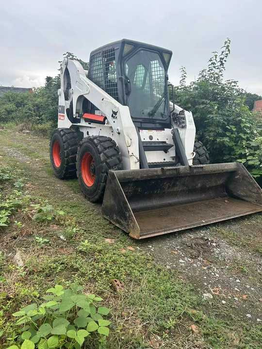 Second Hand BOBCAT S300 Skid-steer Loader with Very Good Performance Is for Sale at a Low Price - Kompaktlaadur: pilt 2 Second Hand BOBCAT S300 Skid-steer Loader with Very Good Performance Is for Sale at a Low Price - Kompaktlaadur: pilt 2