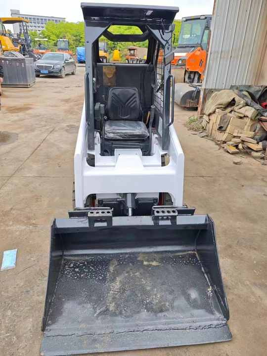 Second Hand Bobcat S70 Skid Steer Loader on Stock Excellent Performance Bobcat S70 S160 S300 330 Skid Steer for Sale - Kompaktlaadur: pilt 3 Second Hand Bobcat S70 Skid Steer Loader on Stock Excellent Performance Bobcat S70 S160 S300 330 Skid Steer for Sale - Kompaktlaadur: pilt 3