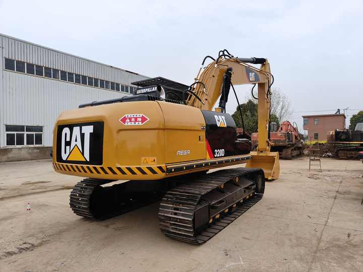 Second Hand Excavator 330D Used Low Price Caterpillar CAT 312D 315D 320D 325D in Good Condition - Lintekskavaator: pilt 4 Second Hand Excavator 330D Used Low Price Caterpillar CAT 312D 315D 320D 325D in Good Condition - Lintekskavaator: pilt 4