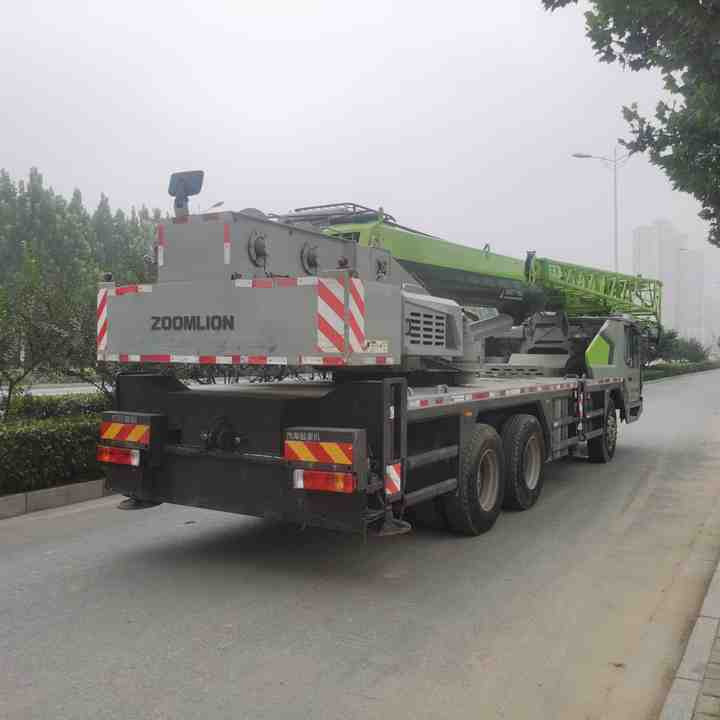 Truck Crane 25 Ton Used Truck Crane 25 Ton for Sale - Autokraana: pilt 4 Truck Crane 25 Ton Used Truck Crane 25 Ton for Sale - Autokraana: pilt 4