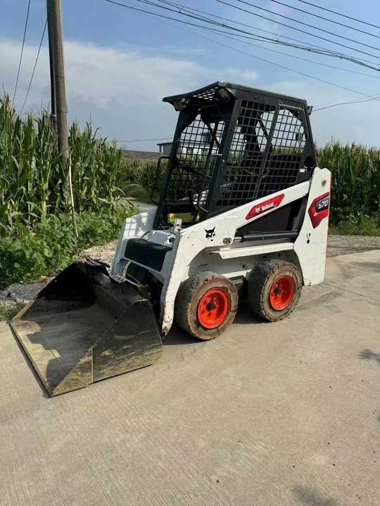 Used Bobcat S70 Skid Teer in Stock Good Condition bobcat S70 S160 185 300 330 Skid Steer for Sale - Kompaktlaadur: pilt 2 Used Bobcat S70 Skid Teer in Stock Good Condition bobcat S70 S160 185 300 330 Skid Steer for Sale - Kompaktlaadur: pilt 2