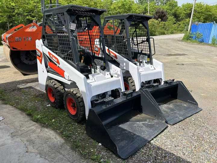 Used Bobcat S70 Skid Teer in Stock Good Condition bobcat S70 S160 185 300 330 Skid Steer for Sale - Kompaktlaadur: pilt 3 Used Bobcat S70 Skid Teer in Stock Good Condition bobcat S70 S160 185 300 330 Skid Steer for Sale - Kompaktlaadur: pilt 3