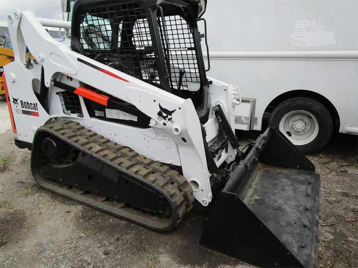 Used Bobcat T590 Used Skid Steer Loader with Good Condition for Sale S160 S185 S300 S330 T590 3T 4T 5T 2T - Kompaktlaadur: pilt 2 Used Bobcat T590 Used Skid Steer Loader with Good Condition for Sale S160 S185 S300 S330 T590 3T 4T 5T 2T - Kompaktlaadur: pilt 2