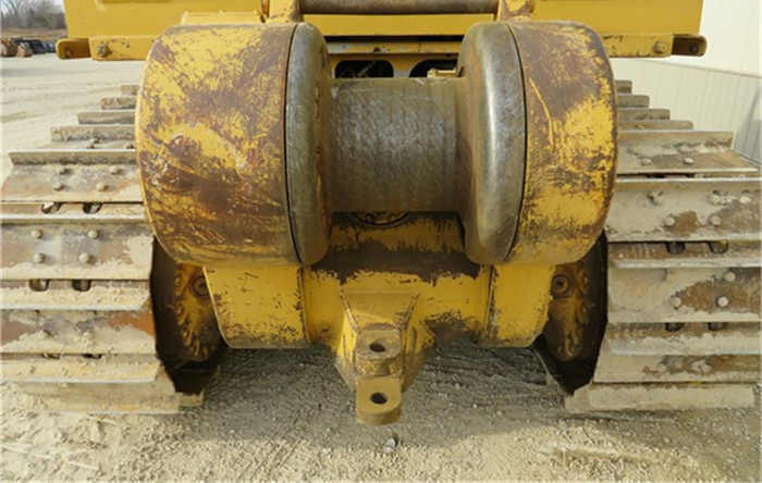 Used CAT D7 D7G Bulldozer with Winch /Caterpillar Bulldozer with Winch CAT D7G D7H D7R Dozer for Sale - Buldooser: pilt 5 Used CAT D7 D7G Bulldozer with Winch /Caterpillar Bulldozer with Winch CAT D7G D7H D7R Dozer for Sale - Buldooser: pilt 5