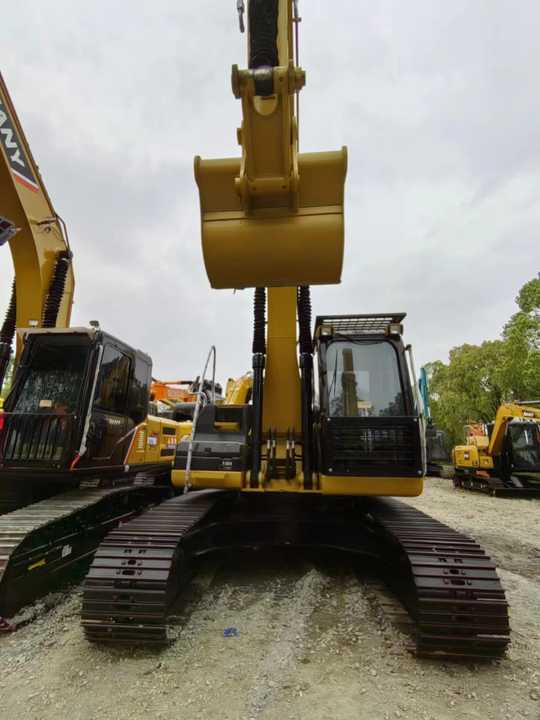 Used Digger CAT 323D2L Construction Machinery Construction Digger Used CAT 323D2L Cheap Excavator - Lintekskavaator: pilt 3 Used Digger CAT 323D2L Construction Machinery Construction Digger Used CAT 323D2L Cheap Excavator - Lintekskavaator: pilt 3