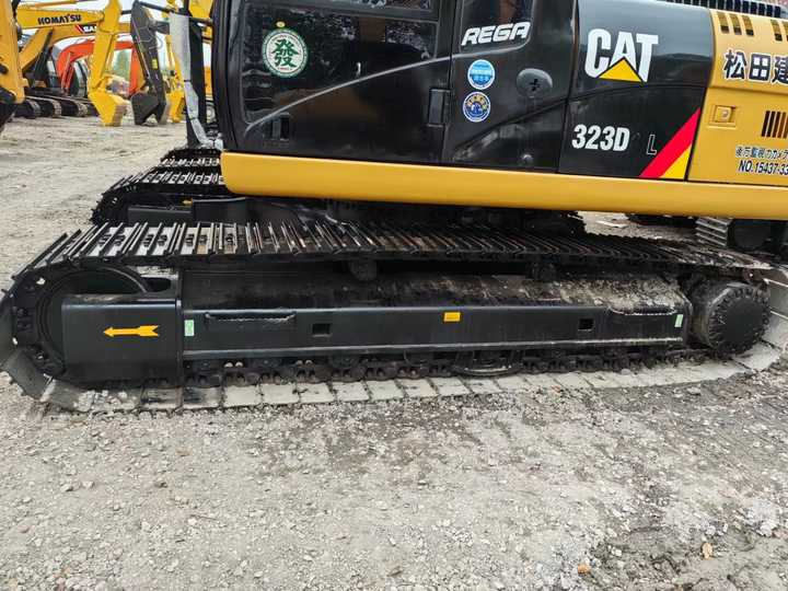 Used Digger CAT 323D2L Construction Machinery Construction Digger Used CAT 323D2L Cheap Excavator - Lintekskavaator: pilt 5 Used Digger CAT 323D2L Construction Machinery Construction Digger Used CAT 323D2L Cheap Excavator - Lintekskavaator: pilt 5